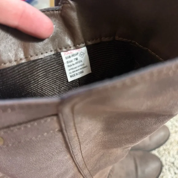 Rampage Women’s Brown Tall Boots with Braid and Buckle Detail Half Zip Size 7 - Picture 8 of 9